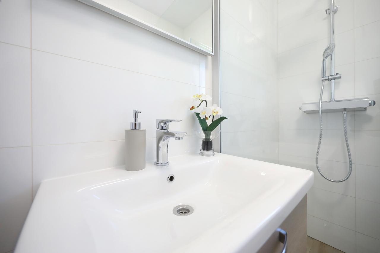 Apartments Kiara ビビニェ エクステリア 写真
